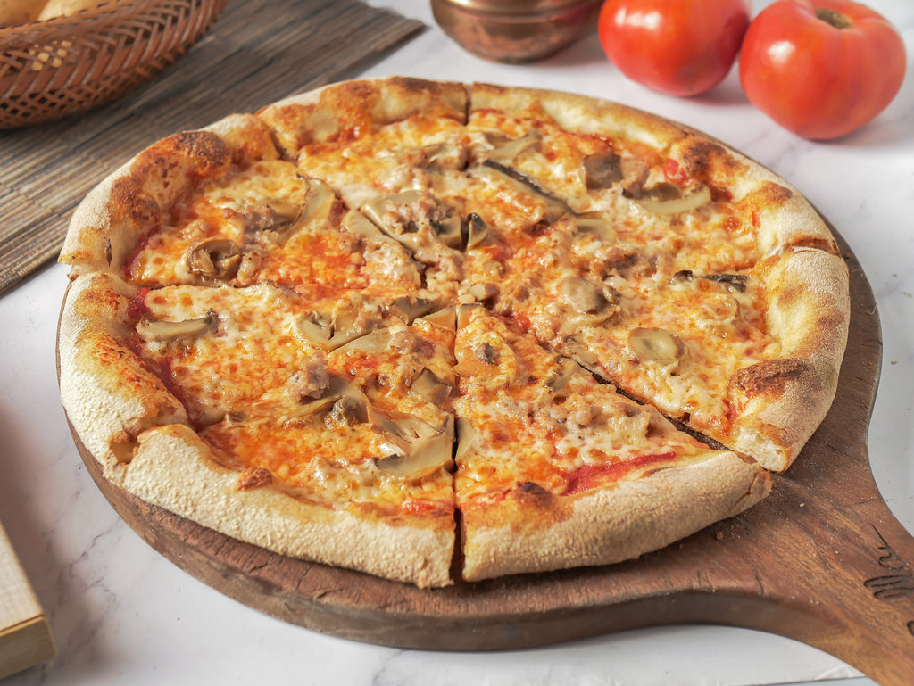 Pizza Salsiccia e Funghi